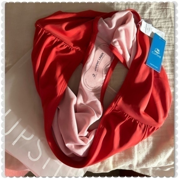 CUPSHE NWT EMERGE WRAP HIGH WAIST BOTTOMS HALTER TOP RETRO BIKINI SET Medium - Picture 12 of 13